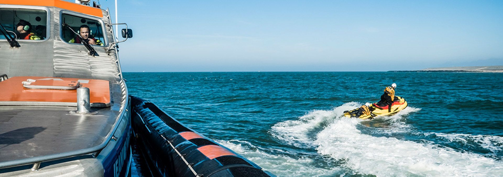 Op oefening bij... - KNRM Hoek van Holland