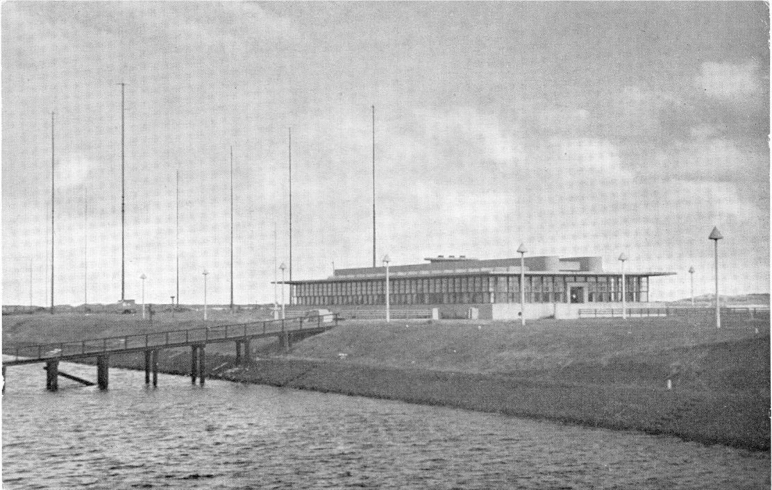 scheveningenradio op het sluiseiland in ijmuiden