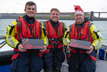 Kerstbrodenactie KNRM Neeltje Jans, fotograaf Mario Rentmeester