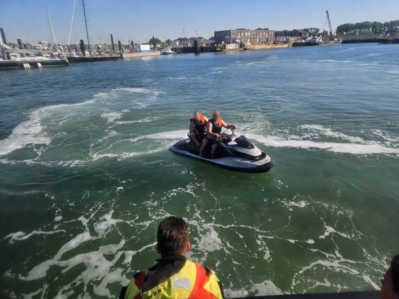 Alarm voor gevallen personen van waterscooter