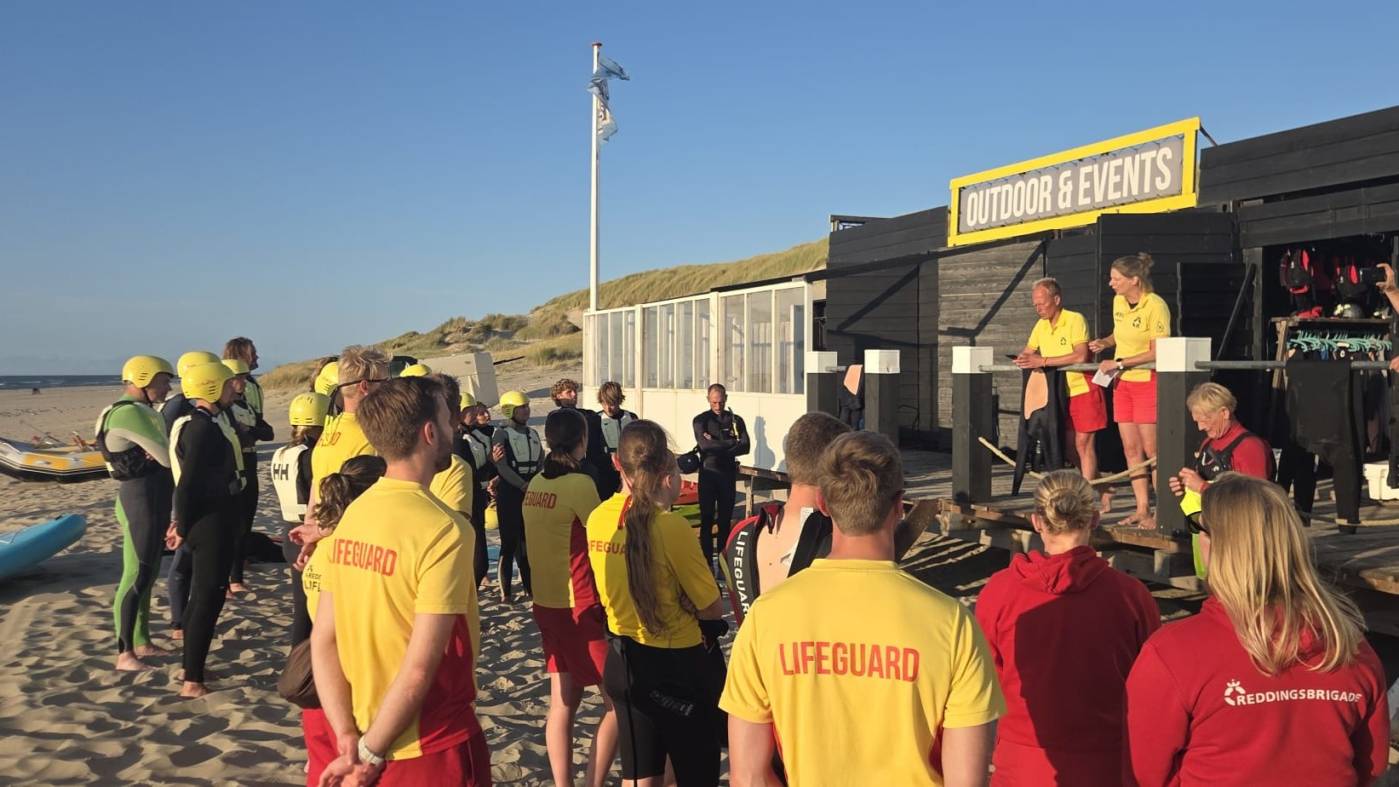 Oefening ruim 80 vrijwilligers van de KNRM en Texelse Reddingsbrigade