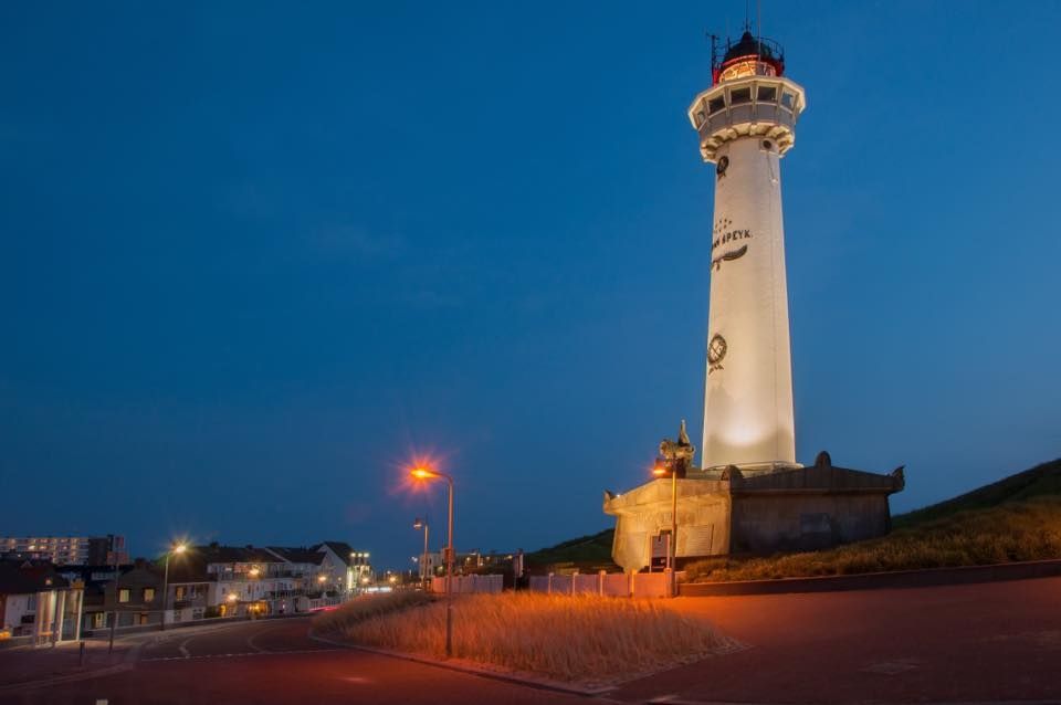 vuurtoren van Speijk opnieuw verlicht (foto : Dirk Sander)