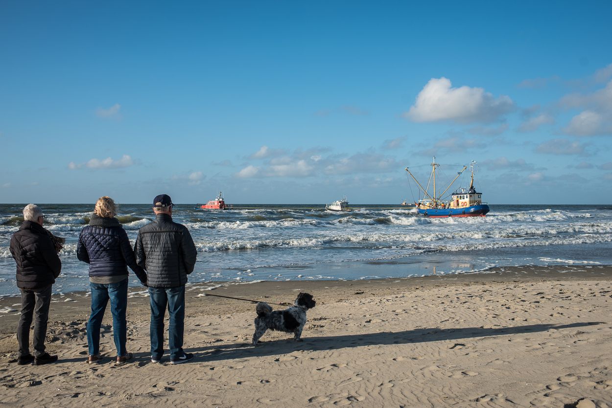 Amelandfoto_kotter_gestrand_Ameland4