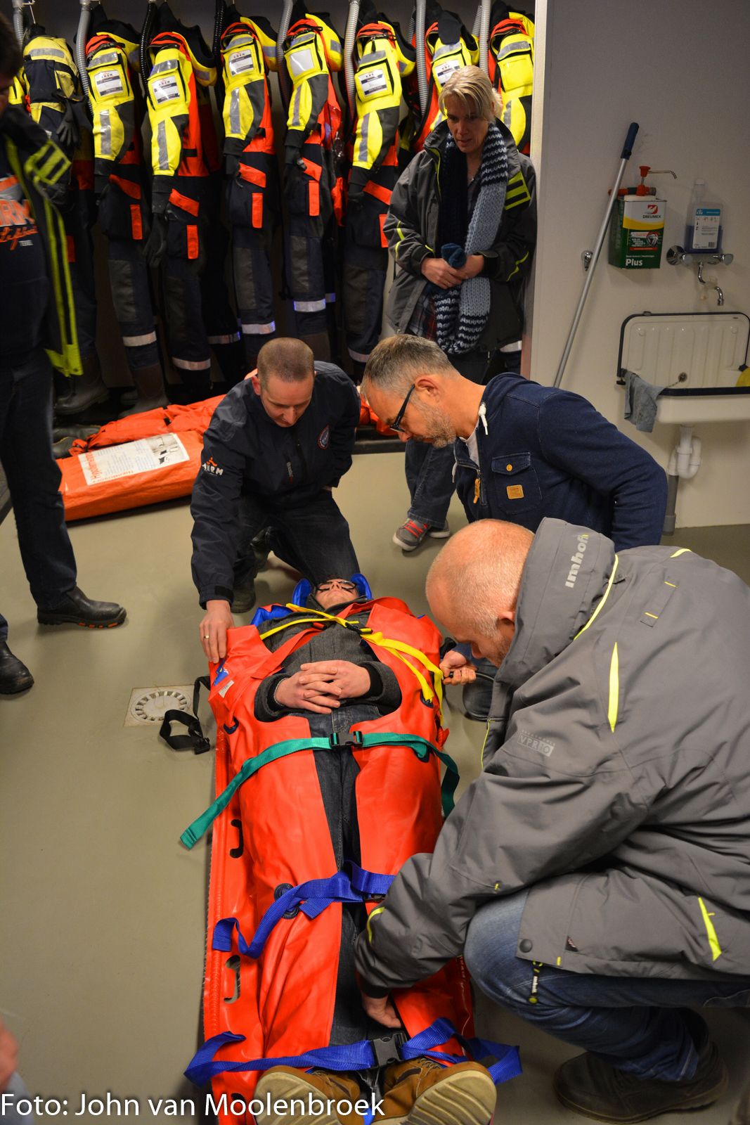 KNRMHAN_29122016_praktijktrainingambulance_JohnvMoolenbroek3