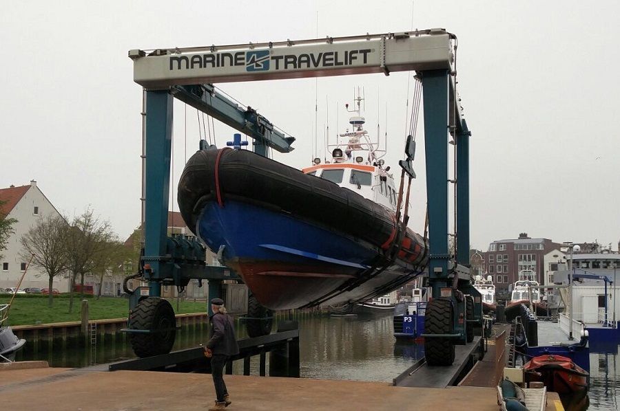 Reddingboot Zeemanshoop op de werf