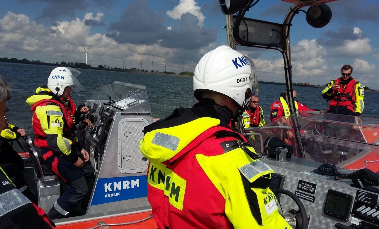 Reddingboot t Span en reddingboot Bernardine