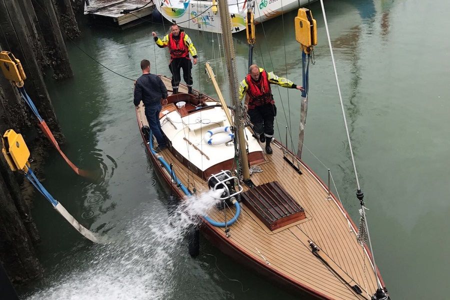 20170802BREKNRMBreskens7Houtenjachtzinkthaven