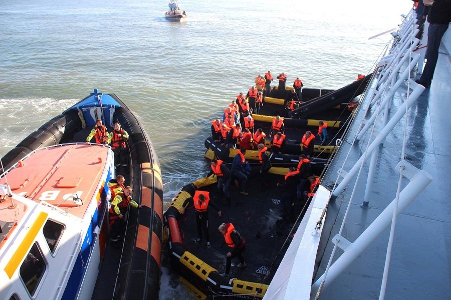 20170923BREKNRMBreskens4EvacuatieoefeningVeerboot