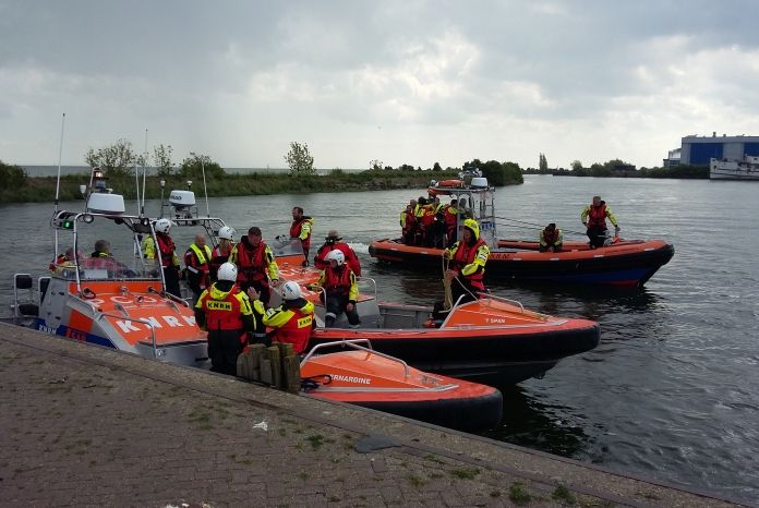 Archieffoto: de reddingboten van KNRM stations Den Oever, Andijk en Medemblik
