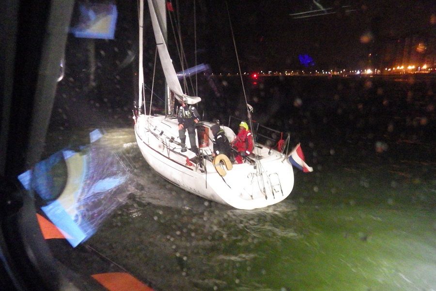 Reddingboot ter plaatse