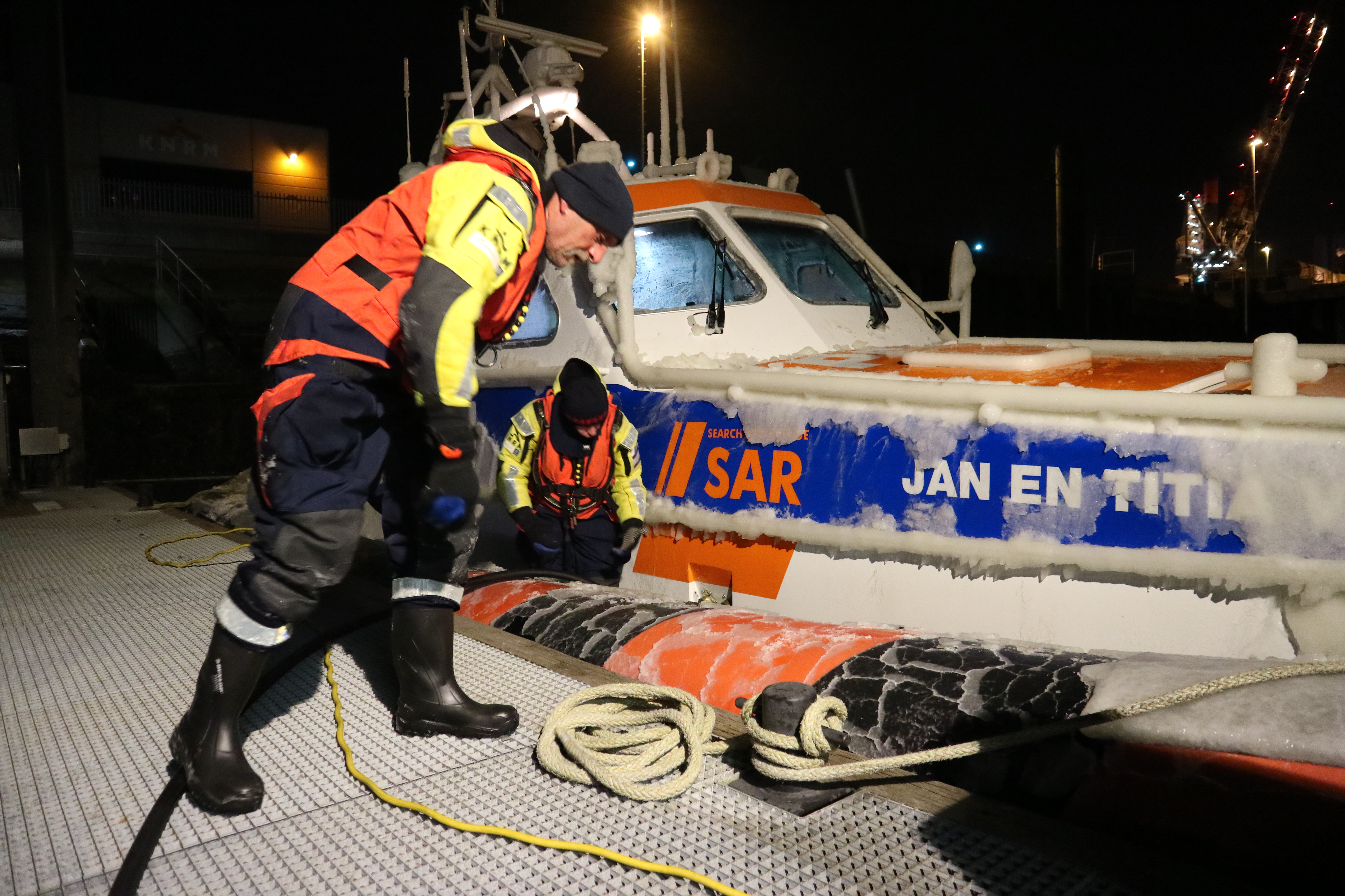 IjzigeactieeindfebruariFotoPetervanderLaan