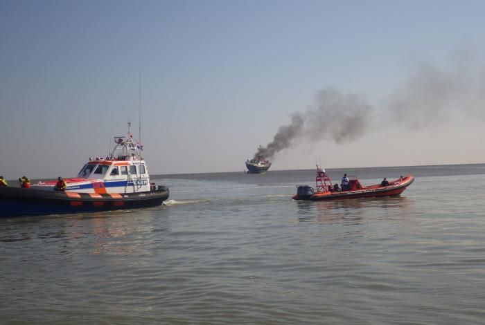 KNRM_HAN_2042018_brandaanboordmotorjacht4