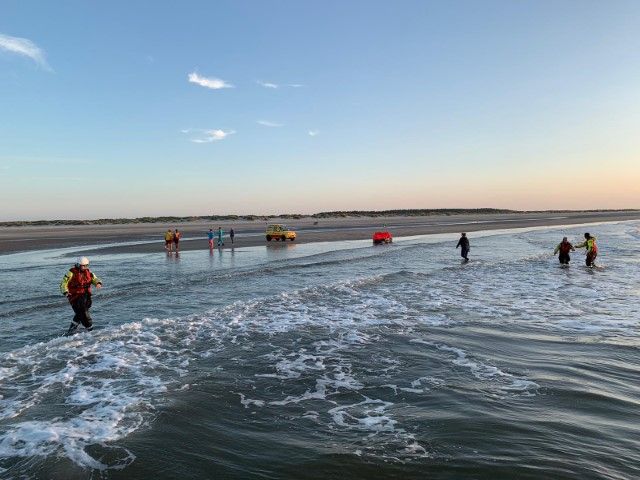 20190722Oefeningreddingvoorstrand3Klein