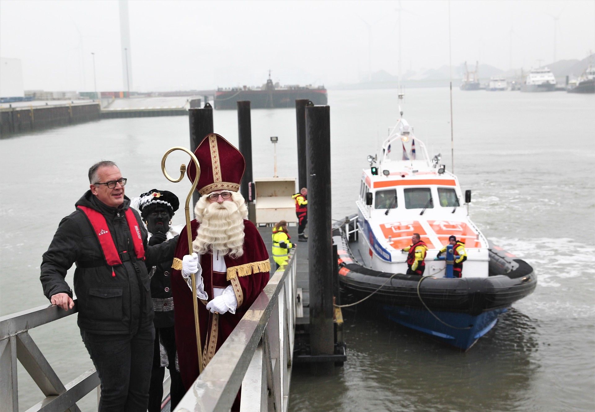 16november2019SinterklaasKNRMEHVFotoPetervanderLaan0552