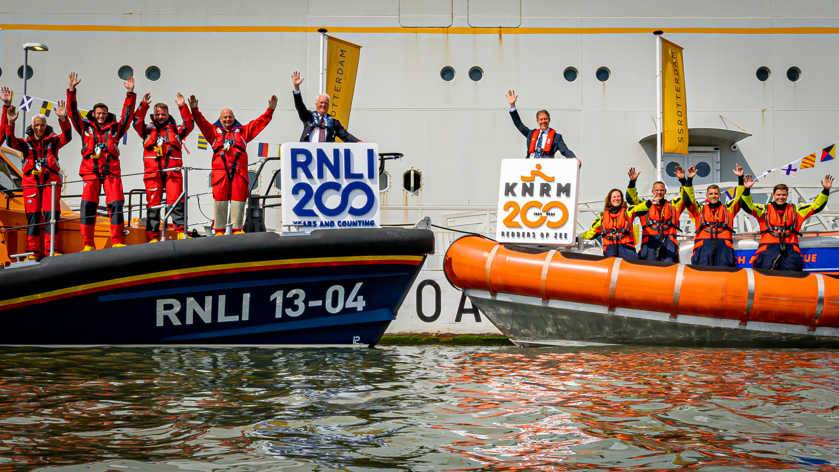 RNLIendeKNRMstartenviering200jaarjubileumfotograafMartijnBustinKNRM