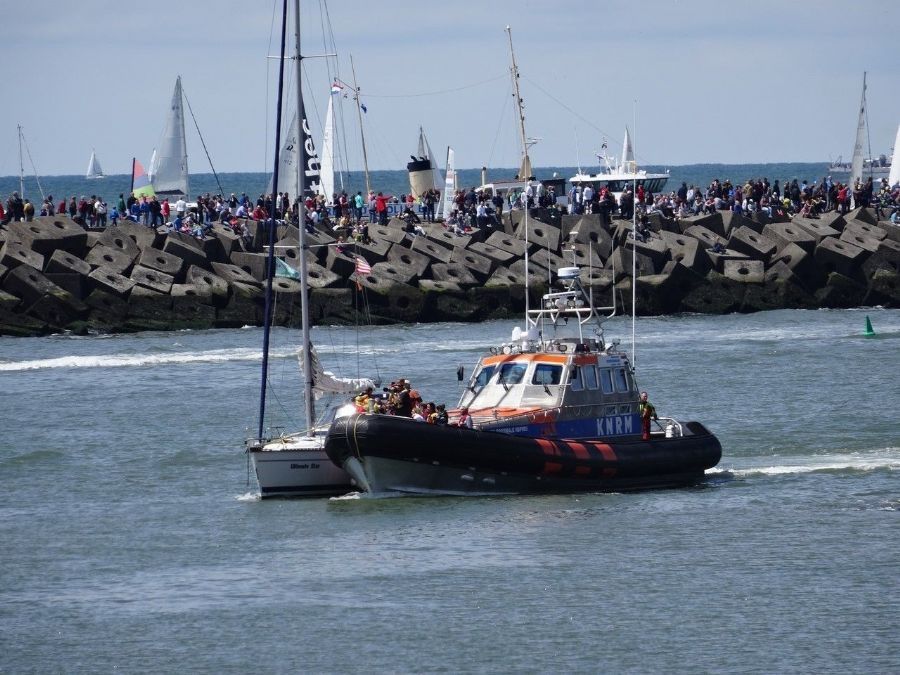 drukke-dagen-voor-de-knrm-tijdens-volvo-ocean-race-4