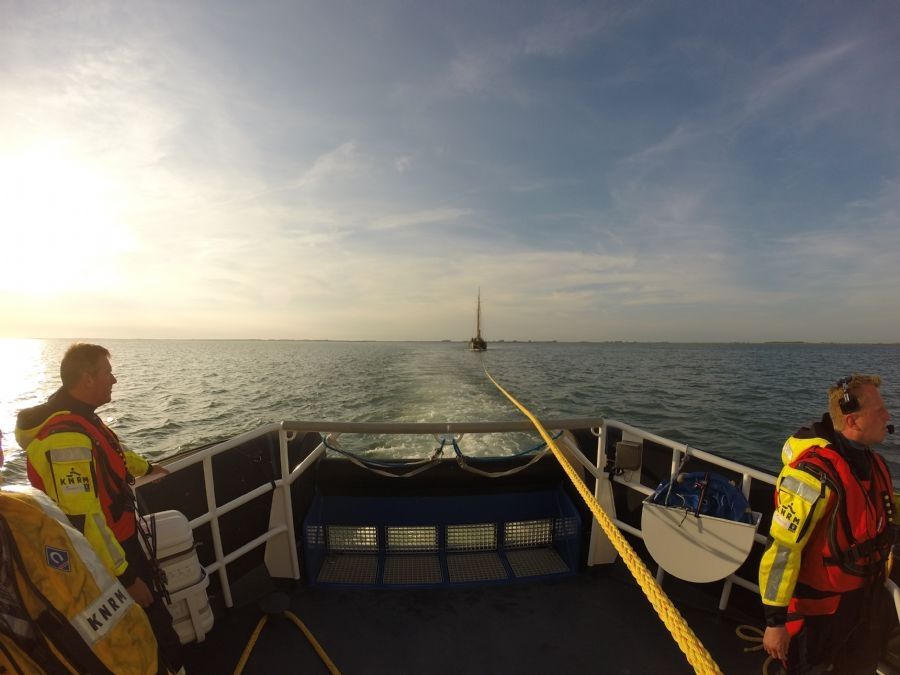 ehbo-oefening-op-charterschip-de-morgenster-4