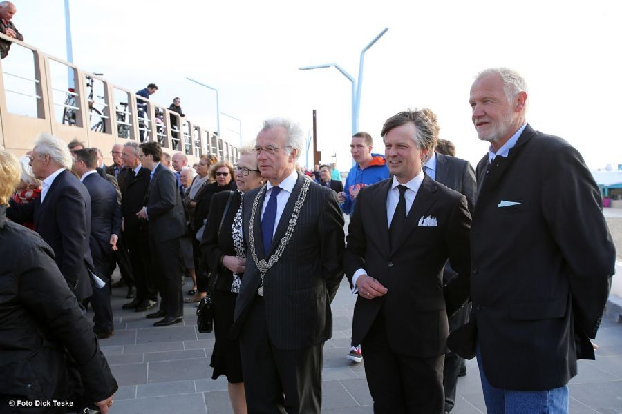 knrm-aanwezig-bij-herdenking-gebleven-scheveningse-zeelieden-6