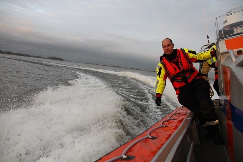 knrm-vrijwilliger-in-beeld-3