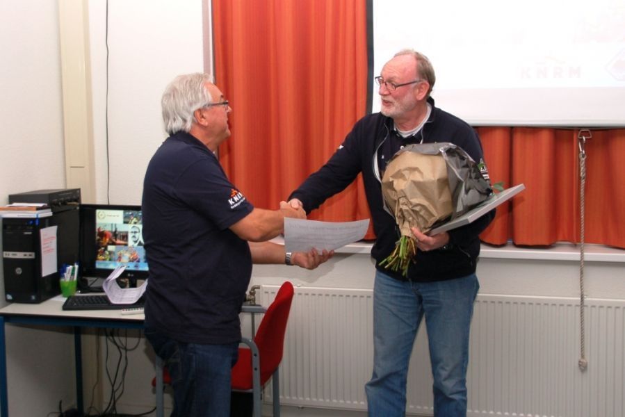 medailles-voor-huizer-redders-5