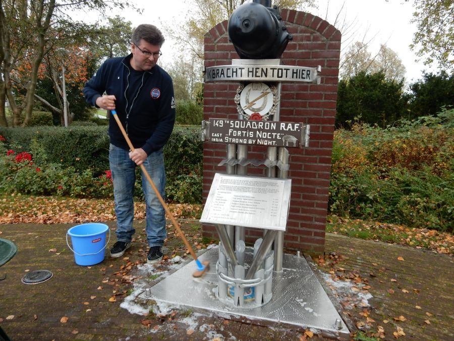 monument-wo-ii-klaar-voor-herdenking-6