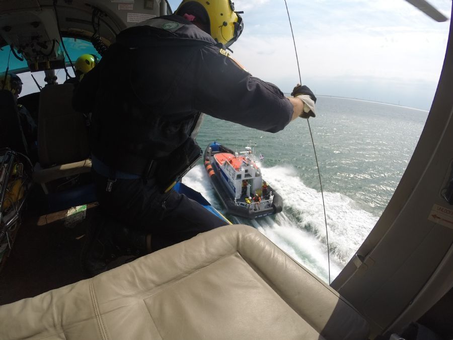 oefening-met-nhv-helicopters-4