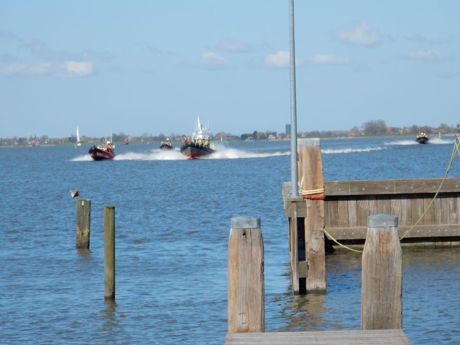 raad-van-toezicht-op-station-marken-1