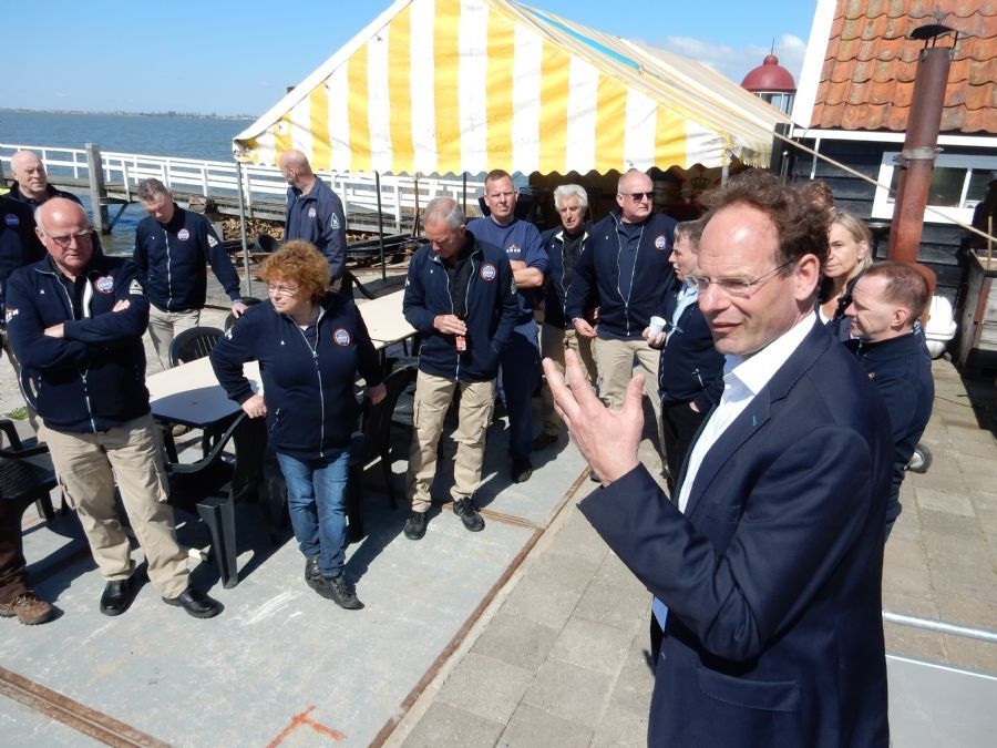 raad-van-toezicht-op-station-marken-7