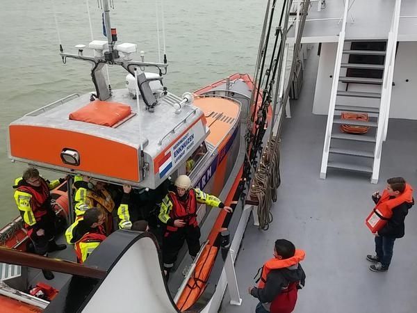 tweede-gecombineerde-reddingoefening-markermeer-3