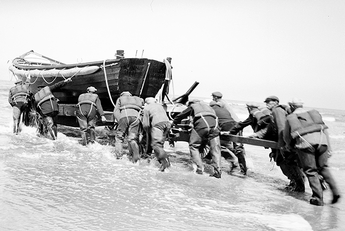 1920